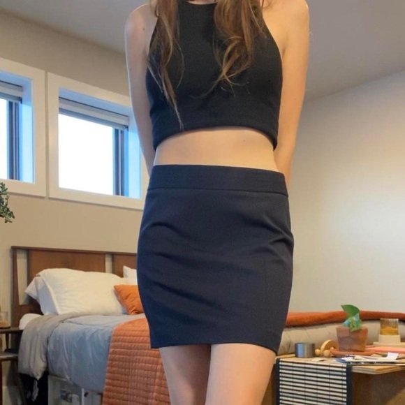 ✨ NWT ✨ Express navy blue pencil mini skirt 🦋 - Picture 2 of 4
